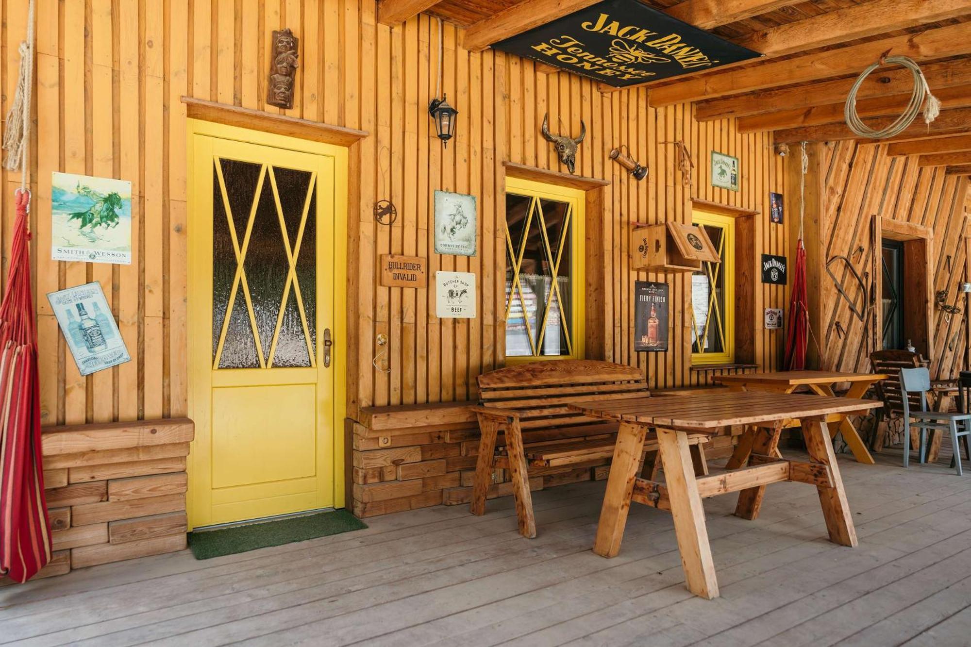 Ranch 13 - Western A Kone Nemšová Værelse billede